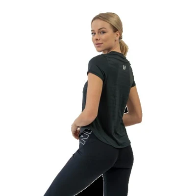 Nebbia FIT Activewear tričko Airy” s reflexním logem 438 Nebbia FIT Activewear tričko Airy” s reflexním logem 438