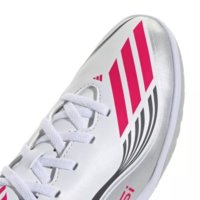 Adidas F50 Messi Club Jr IC cloud white/lucid red/silver metallic chlapecké fotbalové kopačky