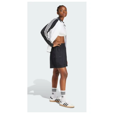Adidas Originals ESS C SHORTS-BLACK dámské kraťasy