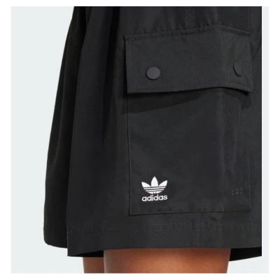 Adidas Originals ESS C SHORTS-BLACK dámské kraťasy