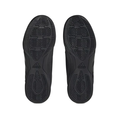Adidas Predator Accuracy.4 Jr IC core black/core black/cloud white chlapecké fotbalové kopačky