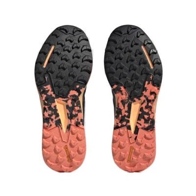 Adidas Terrex Agravic Flow 2.0 GTX core black/core black/coral dámská běžecká trailová obuv