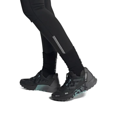 Adidas Terrex Agravic Flow 2.0 GTX core black/grey six/mint ton dámská běžecká trailová obuv