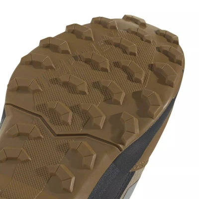 Adidas Terrex AX4R ClimaWarm+ Jr cardboard/matte silver/semi impact orange chlapecké kotníkové zimní boty