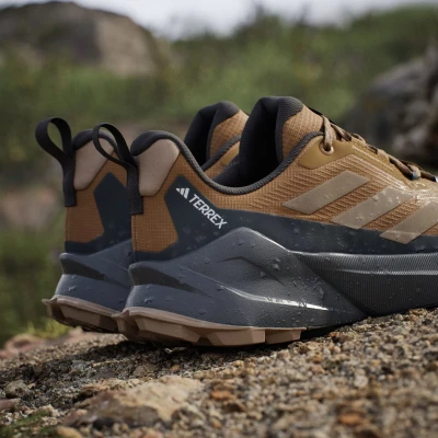 Adidas Terrex Trailmaker 2 GTX M bronze strata/blanch cargo/carbon pánská nízká turistická obuv