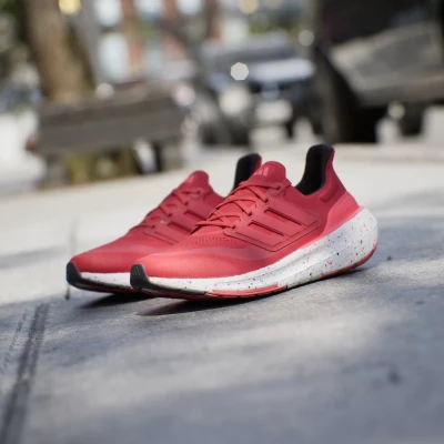 Adidas Ultraboost 23 better scarlet/better scarlet/solar red pánská běžecká obuv