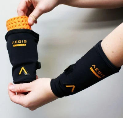 Aegis Chránič zápěstí Bracer Impact Protection