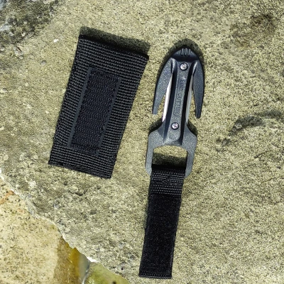 Agama Řezák BLACK