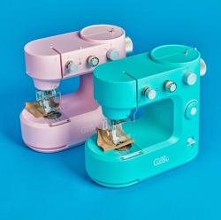 Albi Šicí stroj dětský růžový elektrický premium na adaptér s doplňky LED Světlo