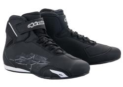 Alpinestars Boty na motorku Sektor černo-bílé Alpinestars Boty na motorku Sektor černo-bílé