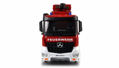 Amewi RC hasičský vůz Mercedes-Benz Arocs 1:18 s funkční stříkačkou + sleva 200,- na příslušenství