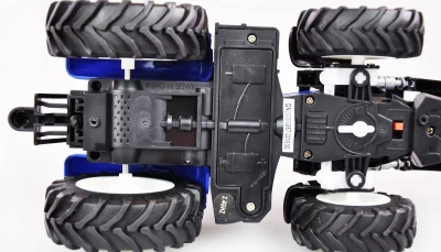 Amewi RC Traktor čelní nakladač, LED světla, zvuk, 1:24, RTR sada