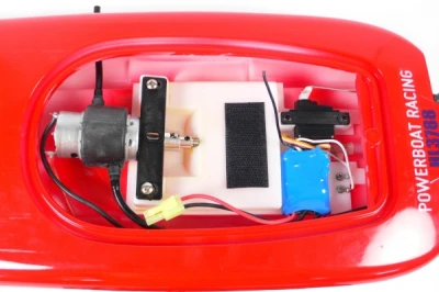 AMEWI Trade e.K. Amewi RC závodní katamarán Adventure 2,4 GHZ 30 km/h plně proporcionální