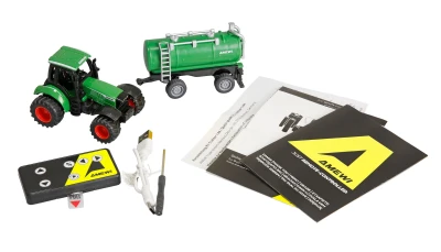 Amewi kovový RC traktor s cisternou 1:64 RTR zelený, 3 rychlostní stupně, LED světla