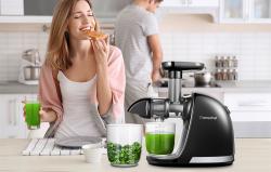 Amzchef Pomalý odšťavňovač 1501-BK-SM (černý)