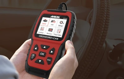 Ancel AS500/AC105 červeno-černý OBD2 diagnostický skener