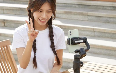Aochuan Smart S2 černý tříosý stabilizátor pro telefon