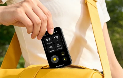 AOCHUAN S3 černý tříosý stabilizátor pro smartphony s přídavným displejem