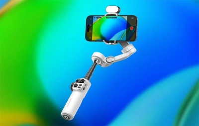 Aochuan Smart X2 bílý stabilizátor pro smartphone s RGB osvětlením