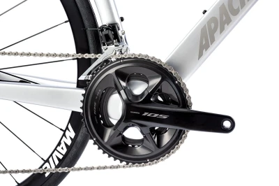 Apache Gila RS3 stříbrné (56 cm) 28