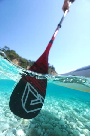 Aqua Marina Carbon Pro 2025 pádlo