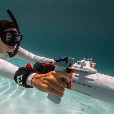 Aqua Marina Podvodní skútr BLUEDRIVE X + sleva 1000,- na příslušenství