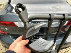 Aroso nosič na tažné zařízení na 3 kola / elektrokola Main 3 Silver sklopný + adaptér el. přípojky zdarma