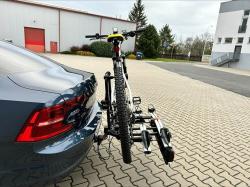 Aroso nosič na tažné zařízení na 3 kola / elektrokola Main 3 Silver sklopný + adaptér el. přípojky zdarma