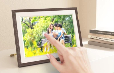 Arzopa Digitální rámeček D10 10,1[34] (tmavě hnědý)