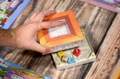 Asmodee CZ 7 divů světa v kostce společenská hra