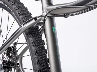 Author Rival 27,5 ASL 2023 bílé/modré dámské MTB kolo + výbava zdarma