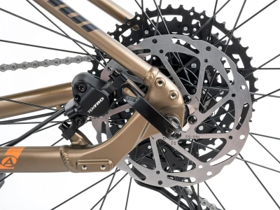 Author Solution 29 2026 bronzové-matné/černé/oranžové MTB kolo + výbava zdarma