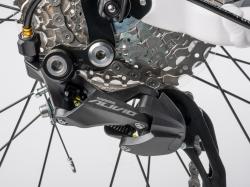 Author Spirit 29 ASL 2023-24 bílá/stříbrná/zelená dámské MTB 29[34]kolo + výbava zdarma