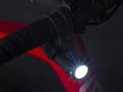 Author Světlo př. A-QUANTUM 750 lm USB L-Run (černá)