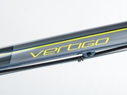 Author Vertigo 2023-24 červená/černá krosové kolo + výbava zdarma