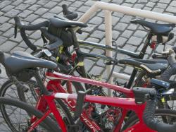 Author Zámek AUL Cliff ART (černá)