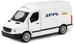 Auto kovová dodávka přepravní společnost PPL zpětný chod