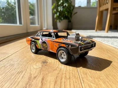 Auto roadblasters muscle car kovové na setrvačník oranžové