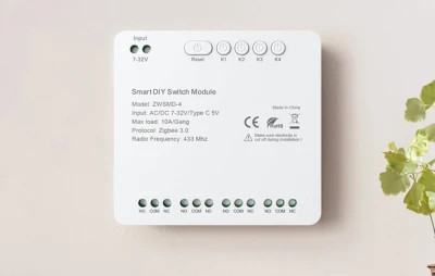 Avatto ZWSMMD-4-32V ZigBee 4kanálový bílý spínací modul s beznapěťovým kontaktem DC 32V