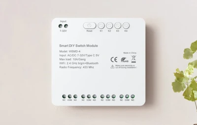 Avatto WSMD-4 32V bílý čtyřkanálový chytrý spínací modul