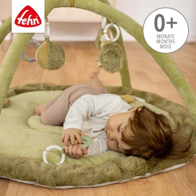 Baby Fehn 3D aktivity deka Chameleon Crazy zelená