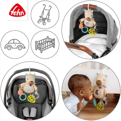 Baby Fehn Aktivity Capybara Clara závěsná motorická hračka