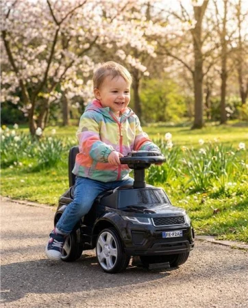 Baby Mix Detské odrážadlo SUV Prime čierne v koži