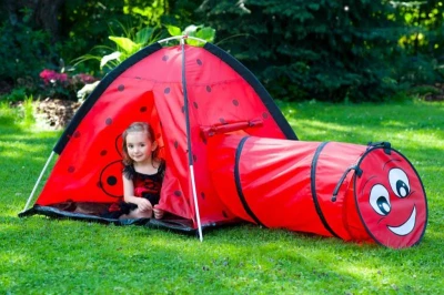Baby Mix Detský stan Beruška s tunelom červený