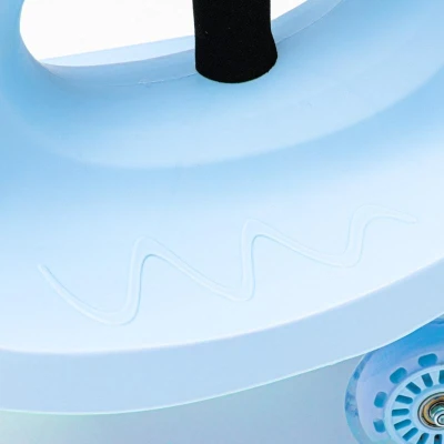 Baby Mix Gravitační odrážedlo pro děti s LED G-Force baby blue