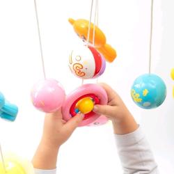 Baby Mix Kolotoč nad postýlku se světelným projektorem šedý