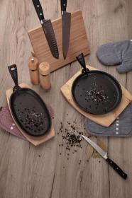 BANQUET Pánev 23x14cm GRADA litina + dřev.prkénko