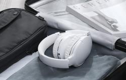 Baseus Encok Bezdrátová sluchátka D02 Pro (bílá)