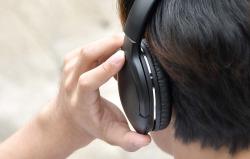 Baseus Encok Bezdrátová sluchátka D02 Pro (černá)