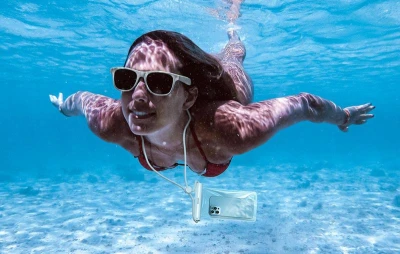 Baseus Vodotěsné pouzdro na telefon AquaGlide s cylindrickým posuvným zámkem (bílé)